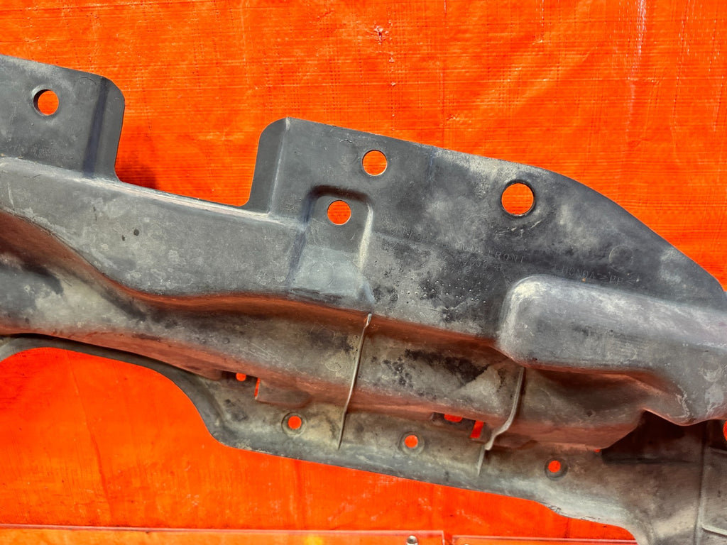 97-01 HONDA CR-V CRV - CENTER UNDER BODY ENGINE SPLASH SHIELD - OEM #3019