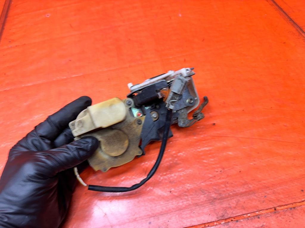 94-01 ACURA INTEGRA 4D 1.8L LEFT REAR LR DRIVER POWER DOOR LOCK ACTUATOR #34110
