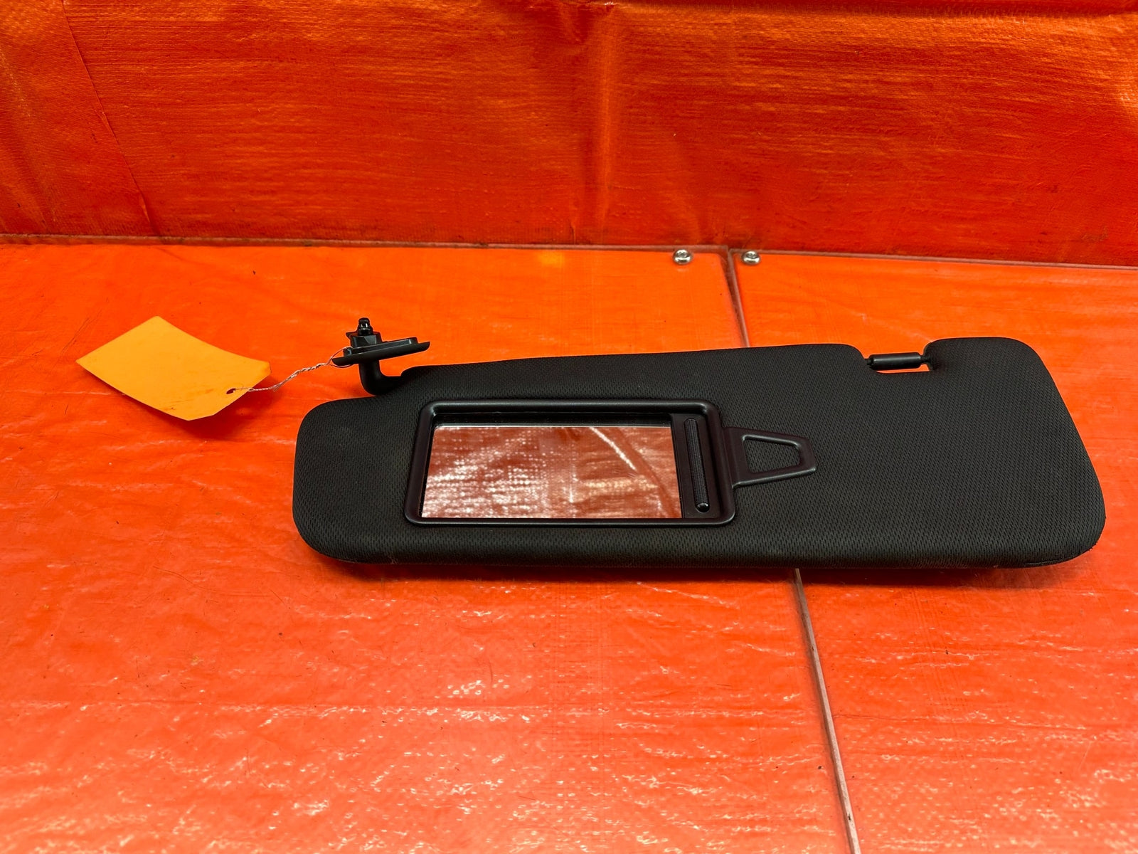 13 16 HYUNDAI GENESIS COUPE   DRIVER LEFT SUN VISOR   W/O SUNROOF BLACK OEM #21914