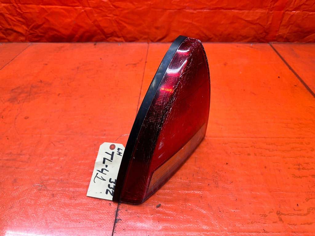 92 96 HONDA PRELUDE LEFT DRIVER TAIL LIGHT LAMP OEM #3326