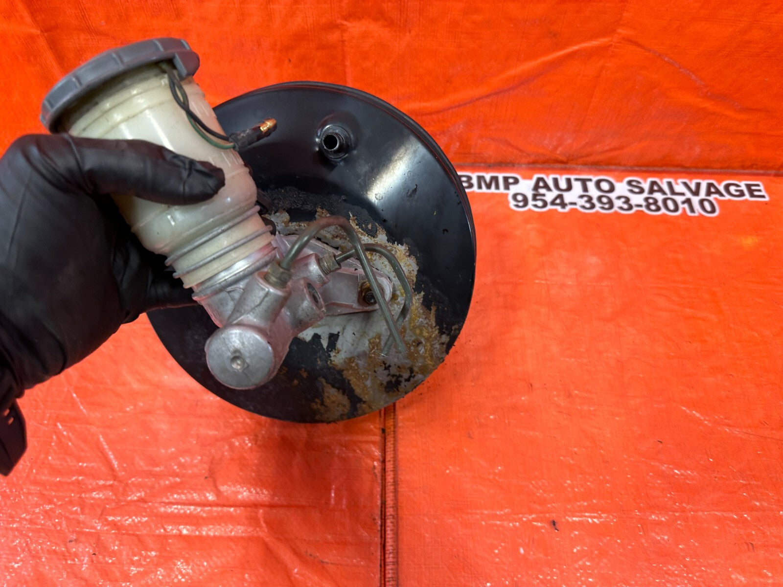 93 95 HONDA DEL SOL SI   REAR DISC BRAKE   BRAKE BOOSTER MASTER CYLINDER OEM 2565