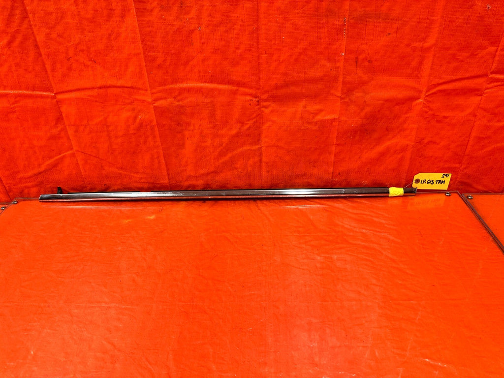 04 08 ACURA TSX   DRIVER LEFT REAR DOOR   EXTERIOR WINDOW TRIM   OEM #2910