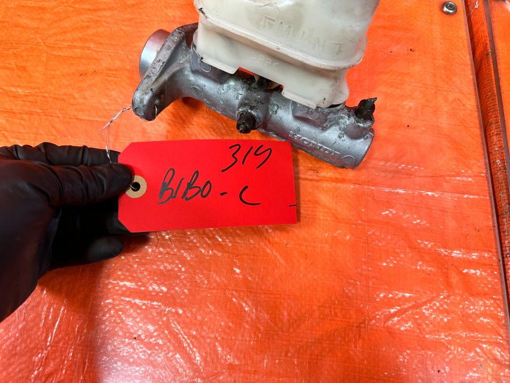 96 00 HONDA CIVIC   BRAKE MASTER CYLINDER ASSEMBLY   OEM FACTORY #3195