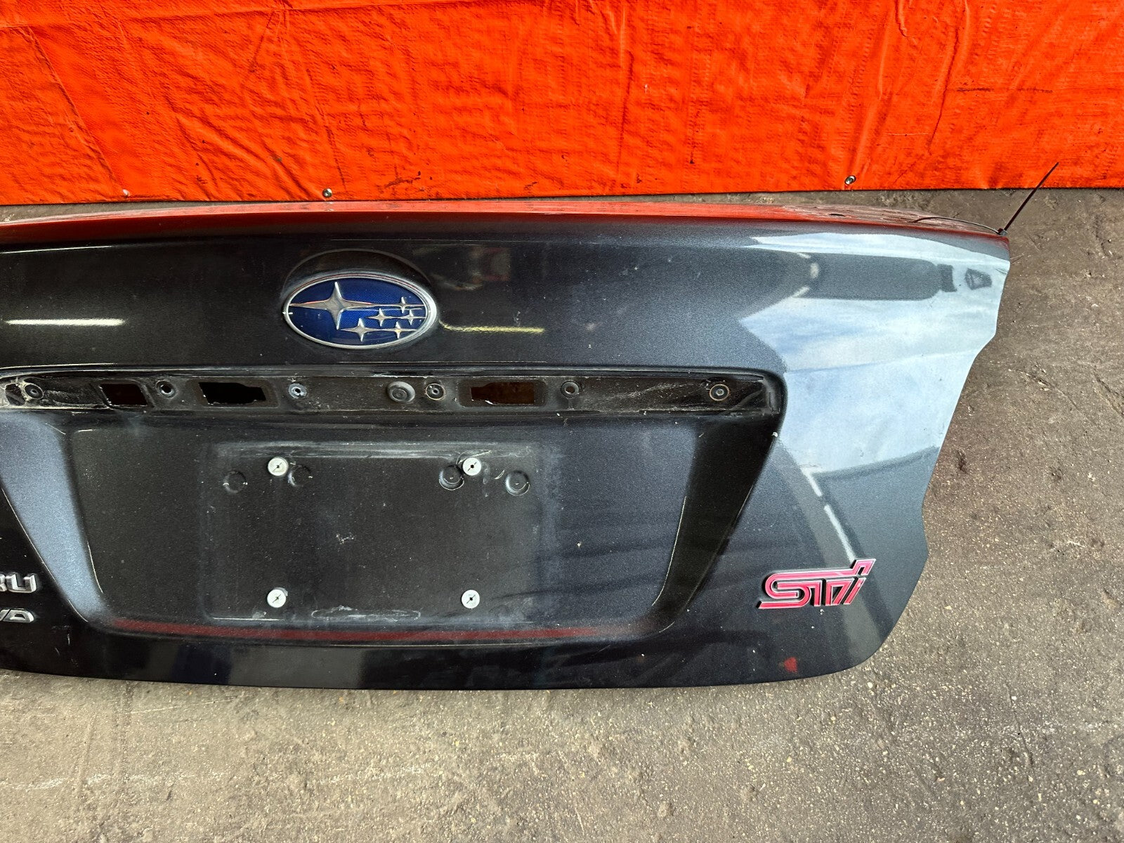 15 21 SUBARU WRX & STI   TRUNK REAR DECK LID TAIL GATE HATCH LATCH   OEM #2664