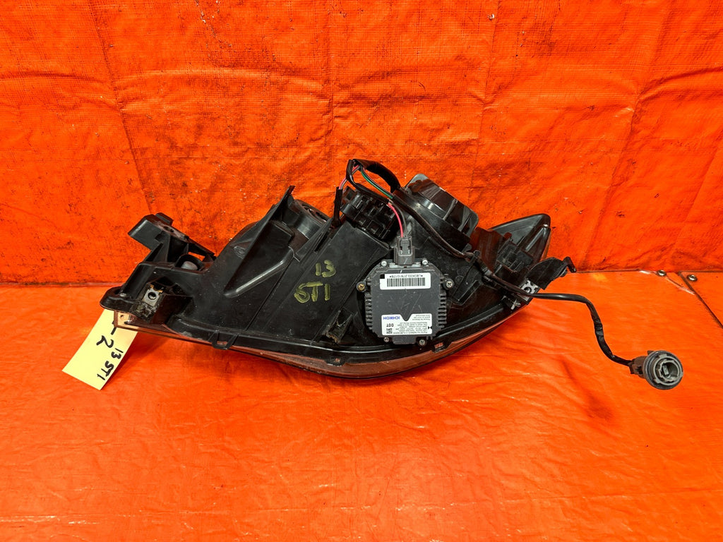 2013 13 SUBARU IMPREZA WRX STI   PASSENGER RIGHT HEADLIGHT HEADLAMP OEM OE #STI13