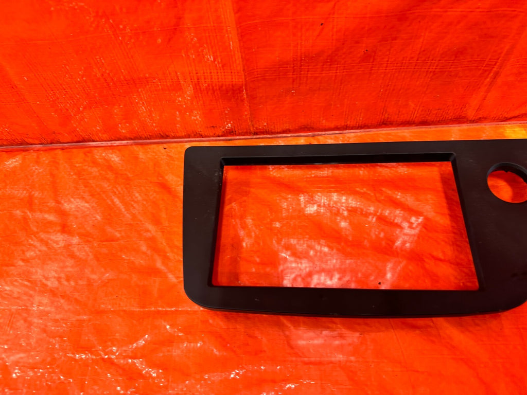 02 06 ACURA RSX TYPE S   AFTERMARKET DOUBLE DIN RADIO FACE PLATE   #2714