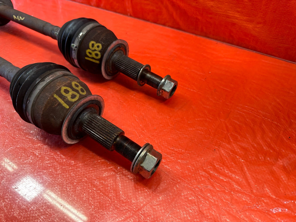 08 15 INFINITI G37 & Q60   LEFT & RIGHT   MANUAL STICK SHIFT AXLES   OEM #1884