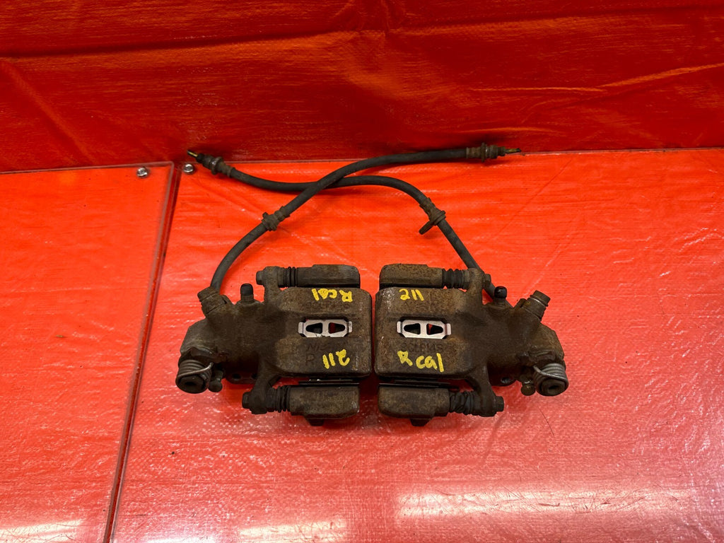 02 06 ACURA RSX BASE & TYPE S   REAR CALIPER SET CALIPERS LEFT & RIGHT OEM #2110