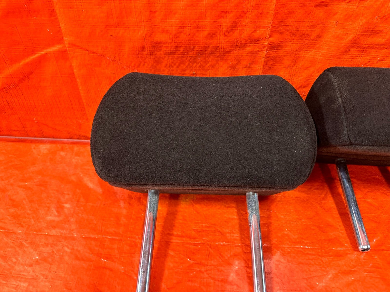 07 08 HONDA CIVIC SI SEDAN   REAR SEAT HEAD REST SET LEFT AND RIGHT   OEM #2824