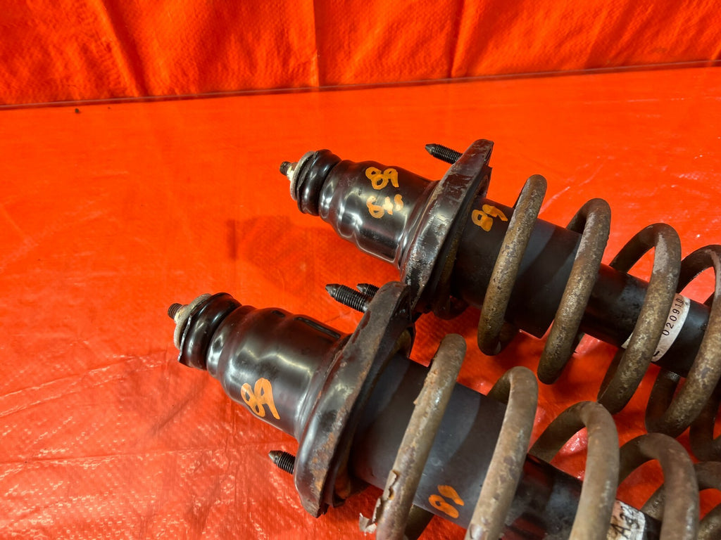02 04 ACURA RSX TYPE S   REAR SHOCKS & SPRINGS LEFT AND RIGHT FACTORY OEM   8910