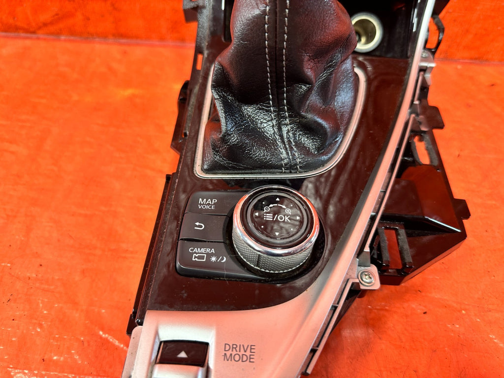 2018 18 INFINITI Q60 RED SPORT SHIFTER CONSOLE W/ NAVIGATION & CAMERA OPTION 3143