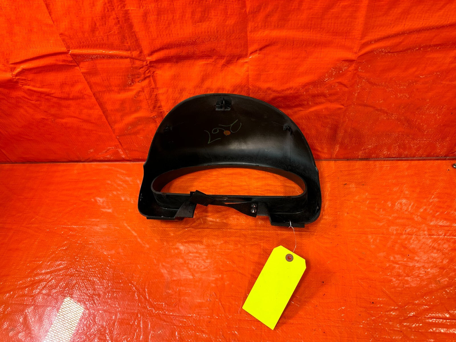 90 93 MAZDA MX 5 MIATA   INSTRUMENT GAUGE CLUSTER SURROUND BEZEL TRIM   OEM #26711