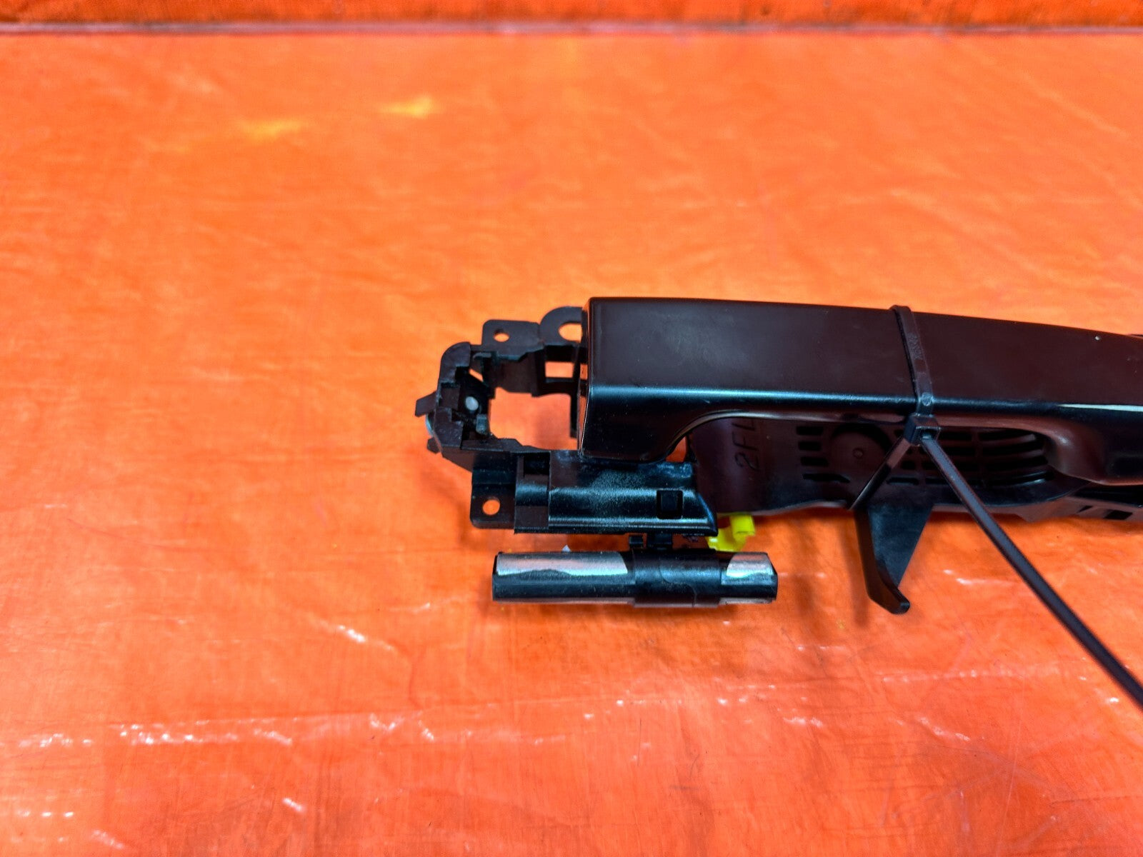 13 20 SUBARU BRZ   DRIVER LEFT FRONT EXTERIOR DOOR HANDLE   OEM FACTORY #2922