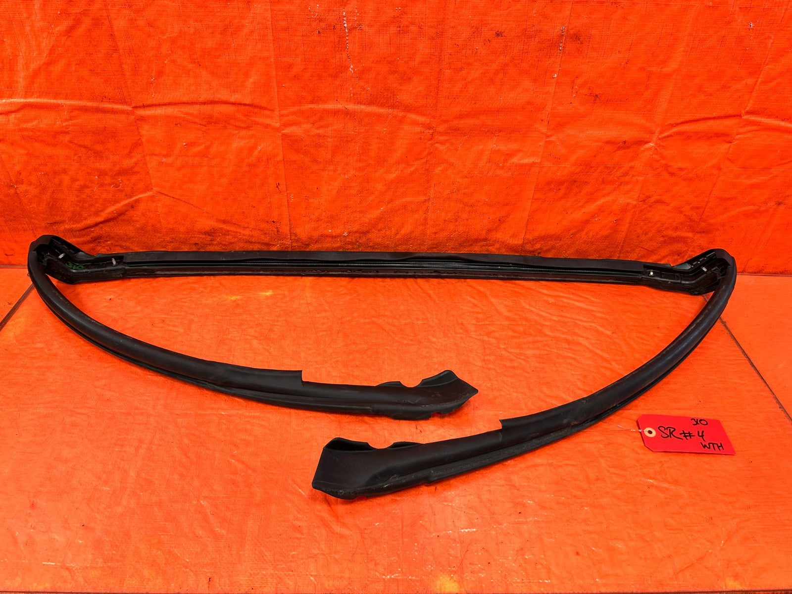 INFINITI G37 CONVERTIBLE REAR CONVERTIBLE TOP WEATHER STRIP RUBBER GASKET 310 30