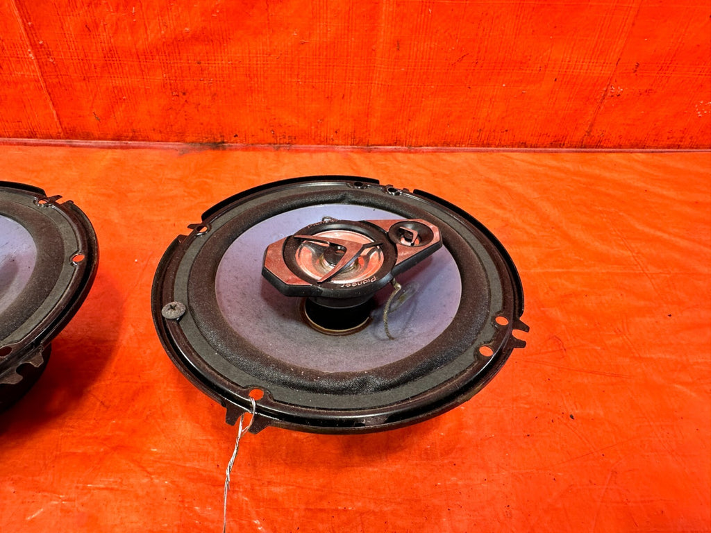 VINTAGE PIONEER TS A1664 3 WAY SPEAKERS 6 1/2", 200 W MAX  #2951