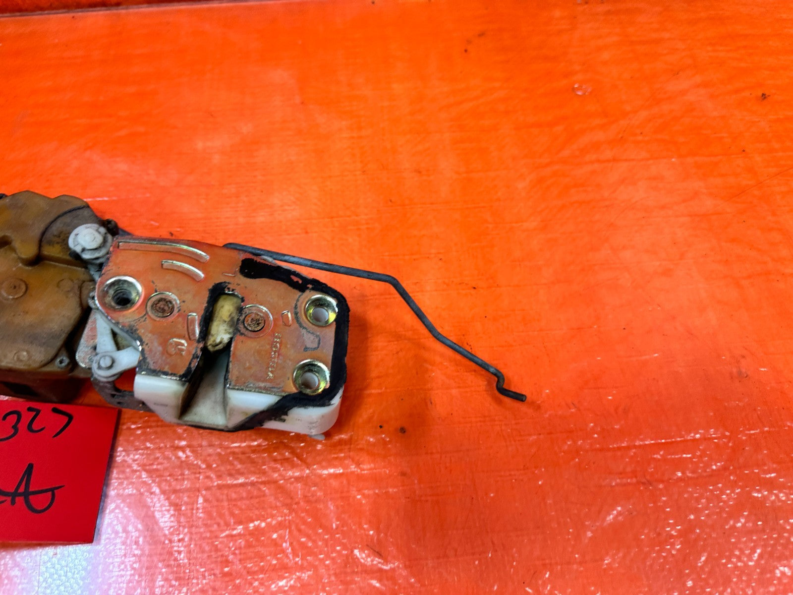 92 95 HONDA CIVIC   2D COUPE   DRIVER LEFT DOOR LOCK ACTUATOR LATCH OEM 3271