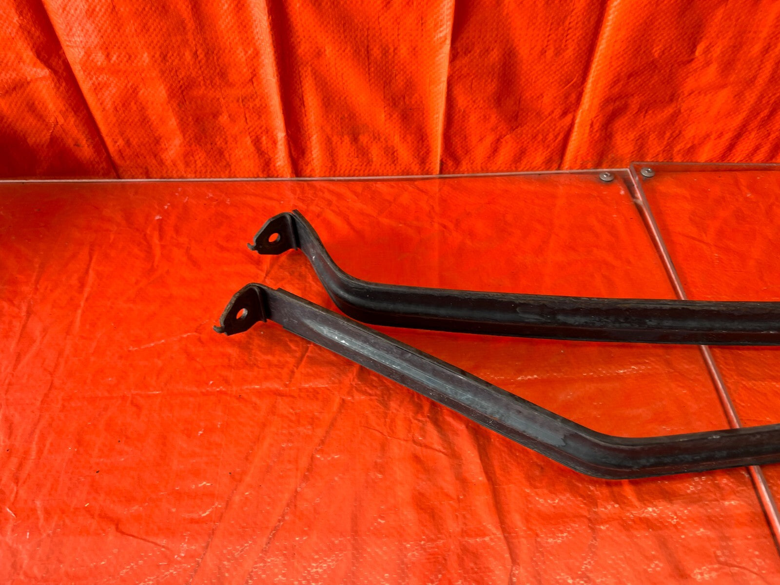 05 06 ACURA RSX   GAS GASOLINE FUEL TANK MOUNTING STRAPS BAND SET   OEM #1286