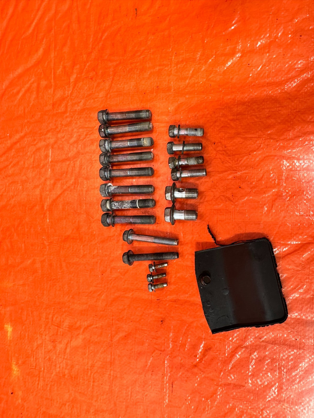 08 15 INFINITI G37 Q60 6 SPEED MANUAL TRANSMISSION BELL HOUSING BOLTS OEM #3207