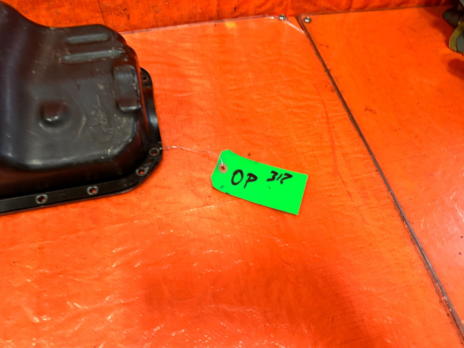 90 91 HONDA CIVIC HATCHBACK   D15B2 SOHC METAL CAST   OIL PAN ASSEMBLY   OEM 3171