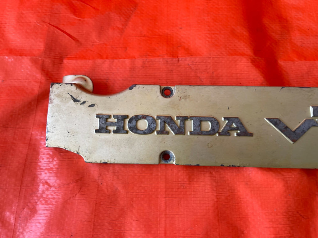 04 09 HONDA S2000   F22C1 ENGINE MOTOR SPARK PLUG COIL PACK COVER TRIM OEM OE3
