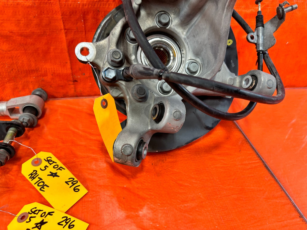 14 20 INFINITI Q50 Q60 LEFT REAR SPINDLE KNUCKLE W/ ALL CONTROL ARMS OEM #2967