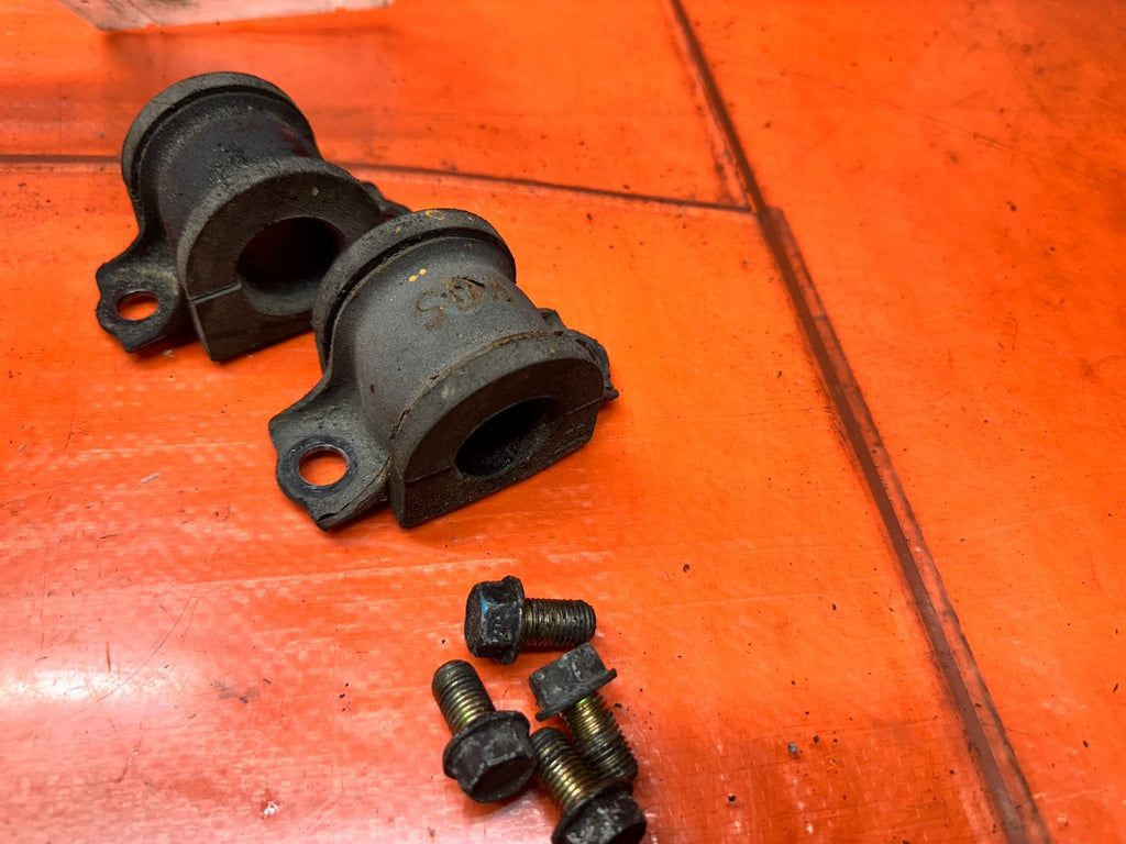 04-08 ACURA TSX 4D 2.4L K24A2 FRONT SWAY STABILIZER BAR MOUNT BRACKETS PAIR #3425