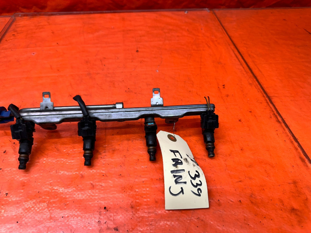 04-05 ACURA TSX 2.4L K24A2 FUEL RAIL WITH INJECTORS ASSEMBLY OEM #3397