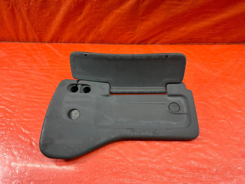 94 95 HONDA DEL SOL   SUN VISOR   PASSENGER RIGHT SIDE   GRAY COLOR   OEM #2275