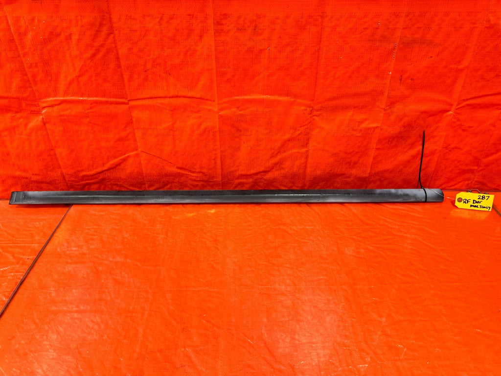 96 00 HONDA CIVIC COUPE & HATCH   DOOR MOLDING IMPACT STRIP RIGHT SIDE OEM #2870