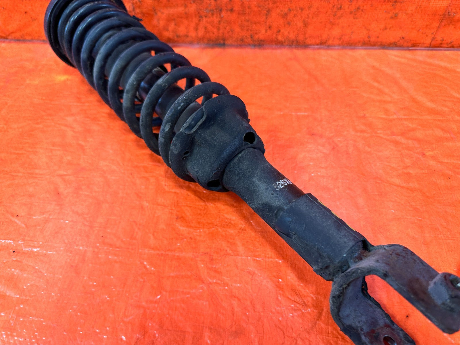 90 91 HONDA CIVIC HATCHBACK REAR SHOCKS & SPRINGS LEFT AND RIGHT FACTORY OEM 3255