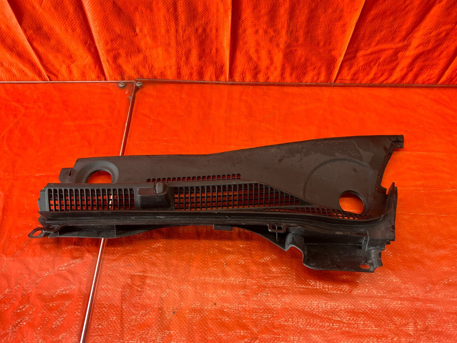 04 08 ACURA TL   WIPER COWL TRIM   DRIVER LEFT SIDE   OEM FACTORY #1370
