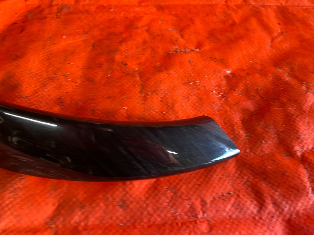 BMW 13 16 328i / 13 16 320i   DRIVER LEFT FRONT   DOOR PANEL GRAB TRIM   OEM2