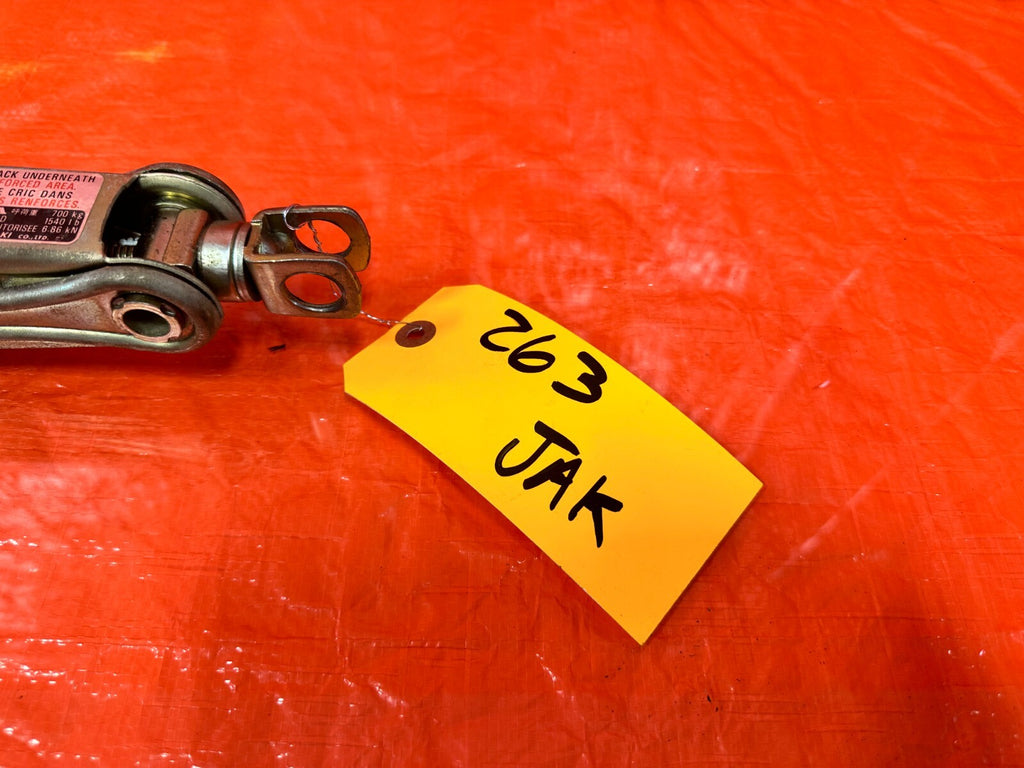 97 01 HONDA PRELUDE SPARE TIRE TOOL JACK   OEM #2634