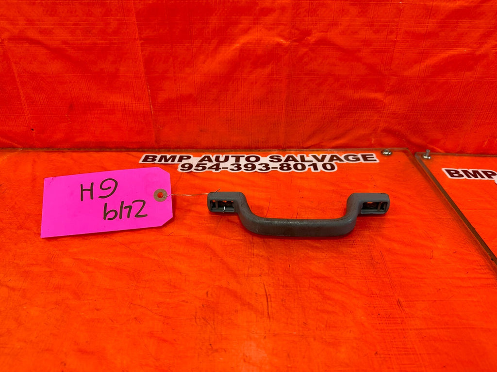 96 00 TOYOTA TACOMA   GRAB RAIL HANDLE   OEM FACTORY #2490