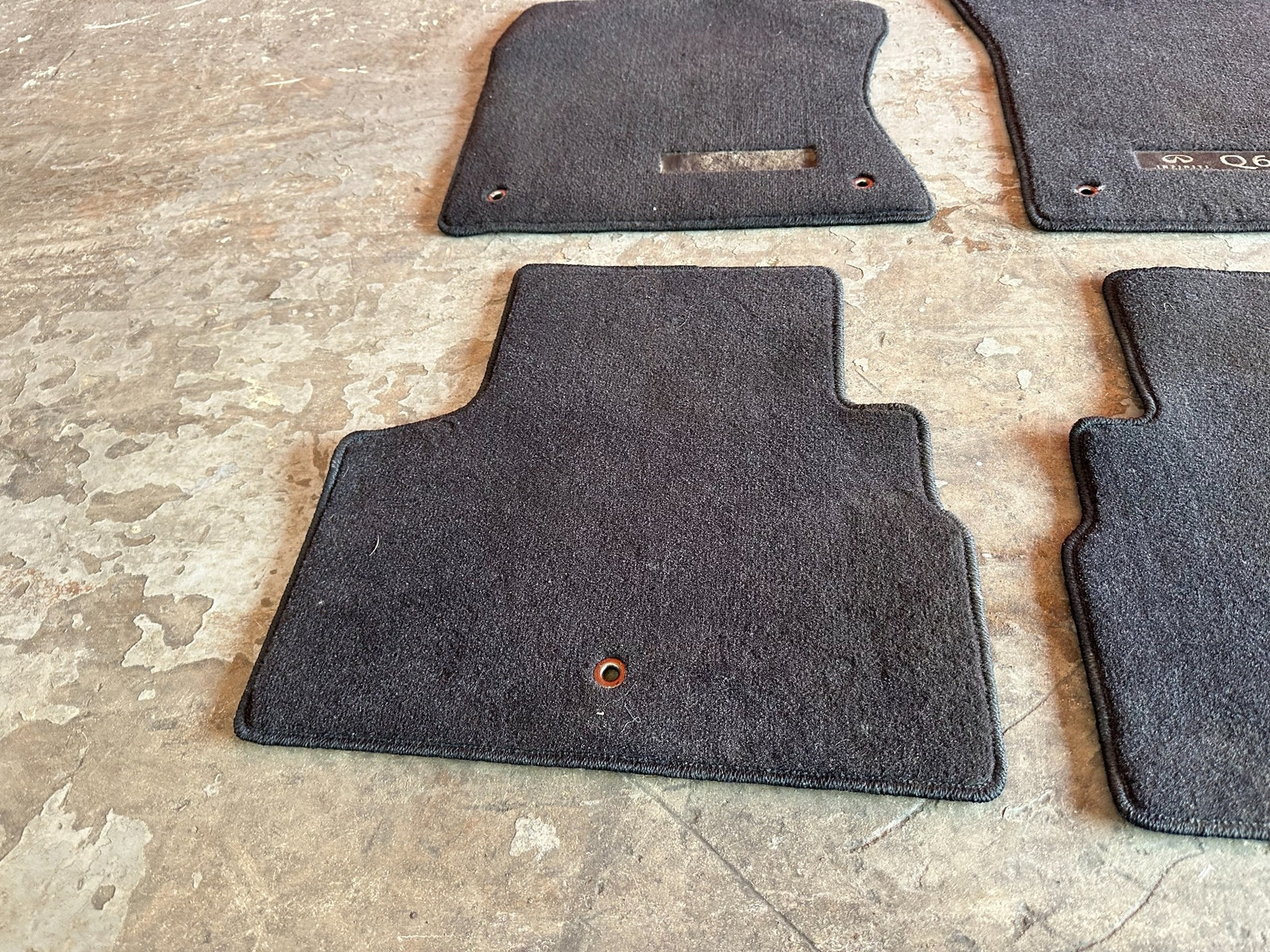 17 20 INFINITI Q60   FLOOR MAT SET   BLACK COLOR   LEFT RIGHT FRONT REAR OEM 20014