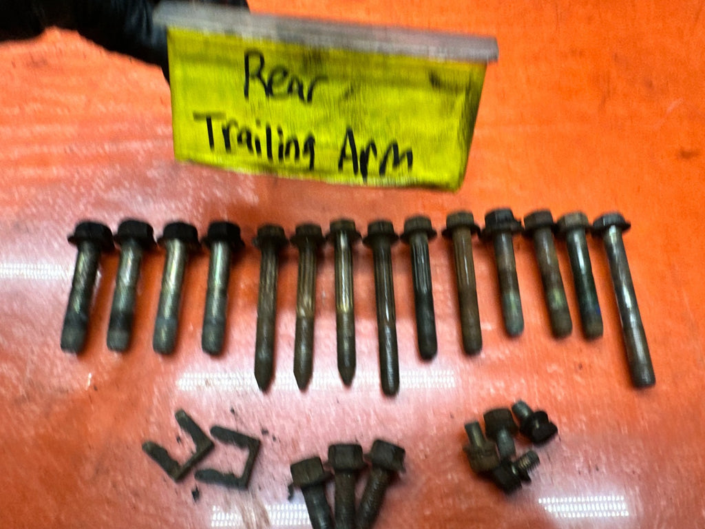 94-01 ACURA INTEGRA REAR TRAILING ARM MOUNTING BOLTS HARDWARE SET OEM #34012