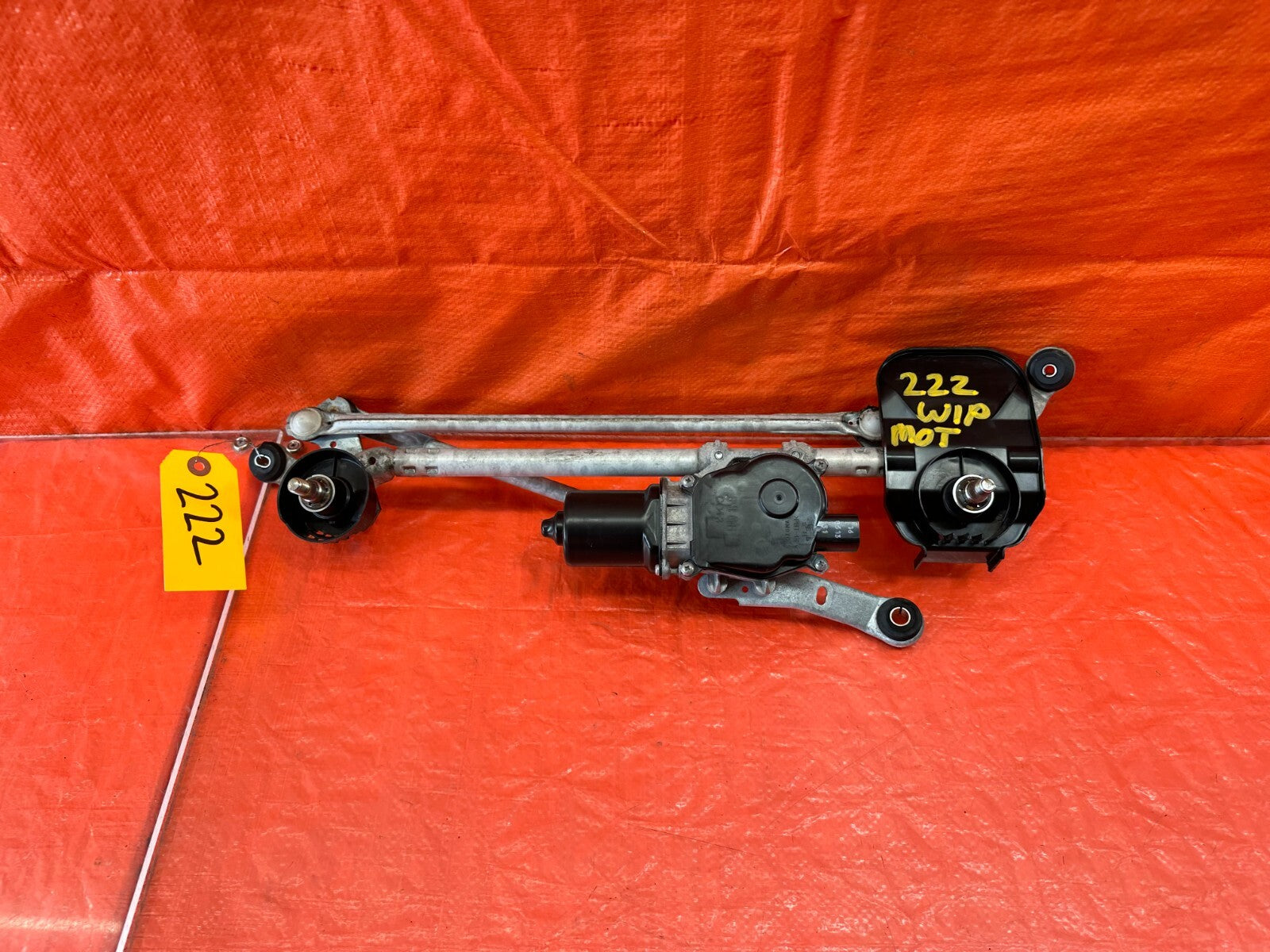 14 20 INFINITI Q50 & 17 20 Q60   WINDSHIELD WIPER MOTOR W/ LINKAGE   OEM #2220