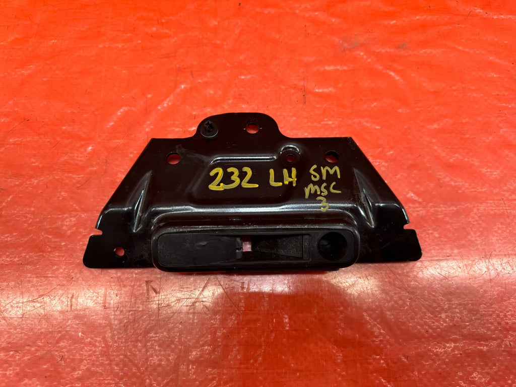 09 15 INFINITI G37 CONVERTIBLE TOP LATCH   LEFT SIDE   97081 JJ50A OEM #2324