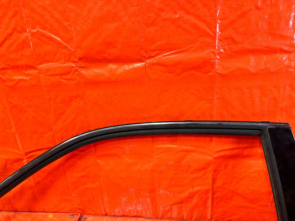 92 00 LEXUS SC300   DRIVER LEFT EXTERIOR WINDOW GLASS TRIM   OEM #2768