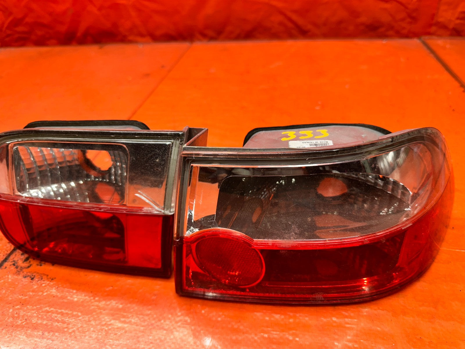 92 95 HONDA CIVIC 2D COUPE   50/50 RED CLEAR TAIL LIGHTS LAMP SET   OEM #3335
