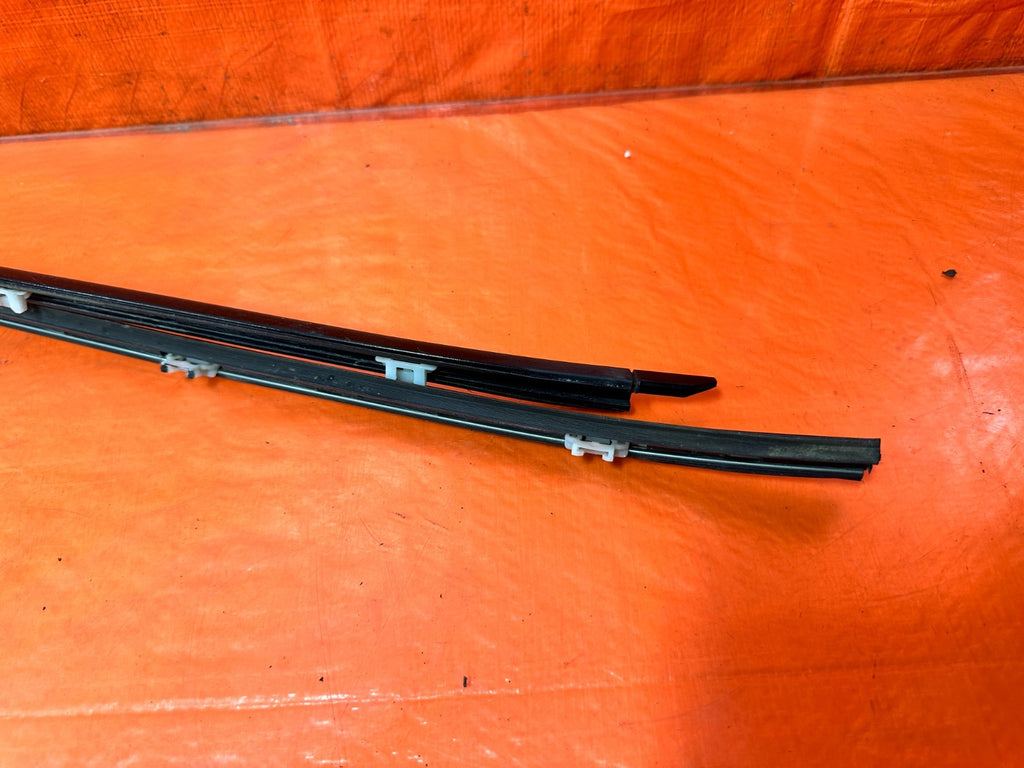 14 24 INFINITI Q50   LEFT & RIGHT   ROOF TRIM ROOF DRIP MOLDING TRIM   OEM #3162