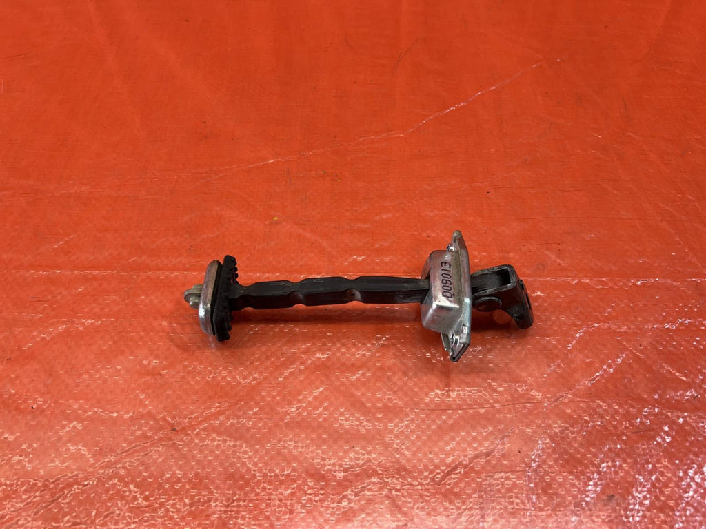 06 11 CIVIC 4D SEDAN   DRIVER LEFT FRONT DOOR CHECKER HINGE ARM STOPPER OEM #15510