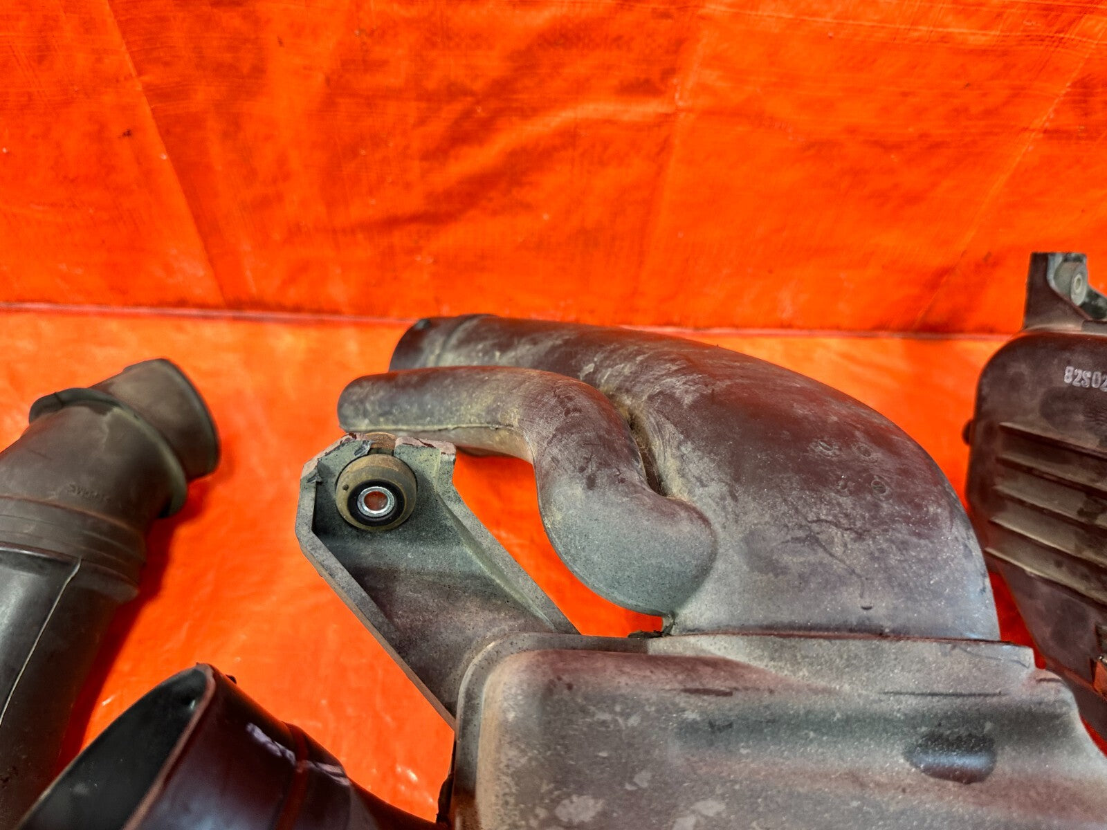 06 11 HONDA CIVIC SI   K20Z3 COMPLETE FACTORY AIR INTAKE BOX ARM CHAMBER OEM 2864