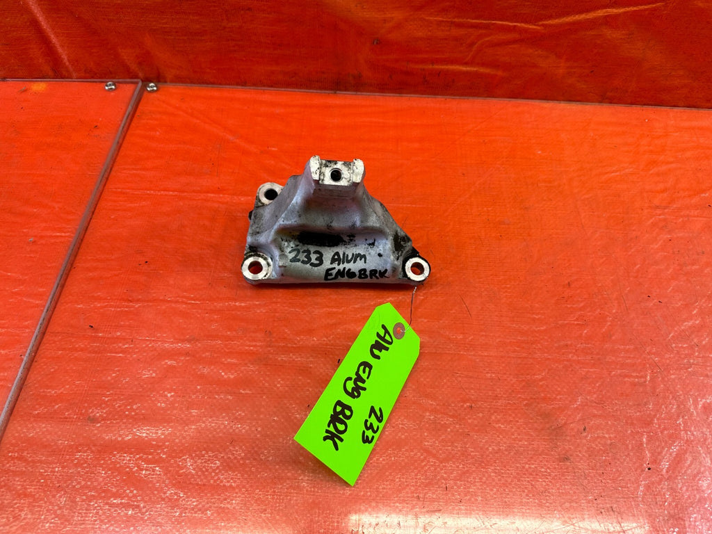 09 14 ACURA TSX 2.4L MANUAL FRONT ALUMINUM ENGINE MOUNTING BRACKET BRACE OEM 2330