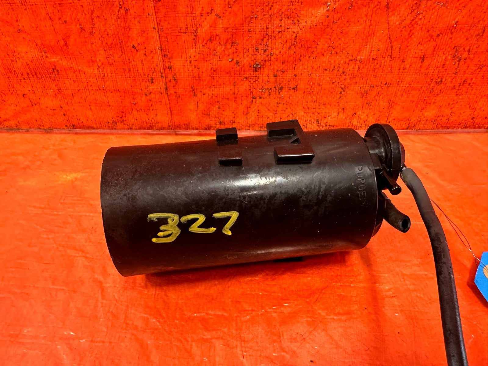 92 95 HONDA CIVIC   FUEL VAPOR CHARCOAL EVAP TANK CANISTER   OEM #3273