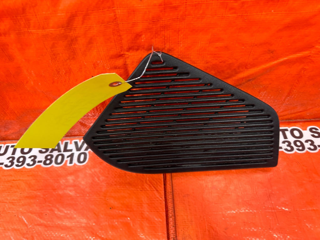 92 95 HONDA CIVIC COUPE & HATCH   RIGHT DOOR PANEL SPEAKER TRIM   OEM #2573