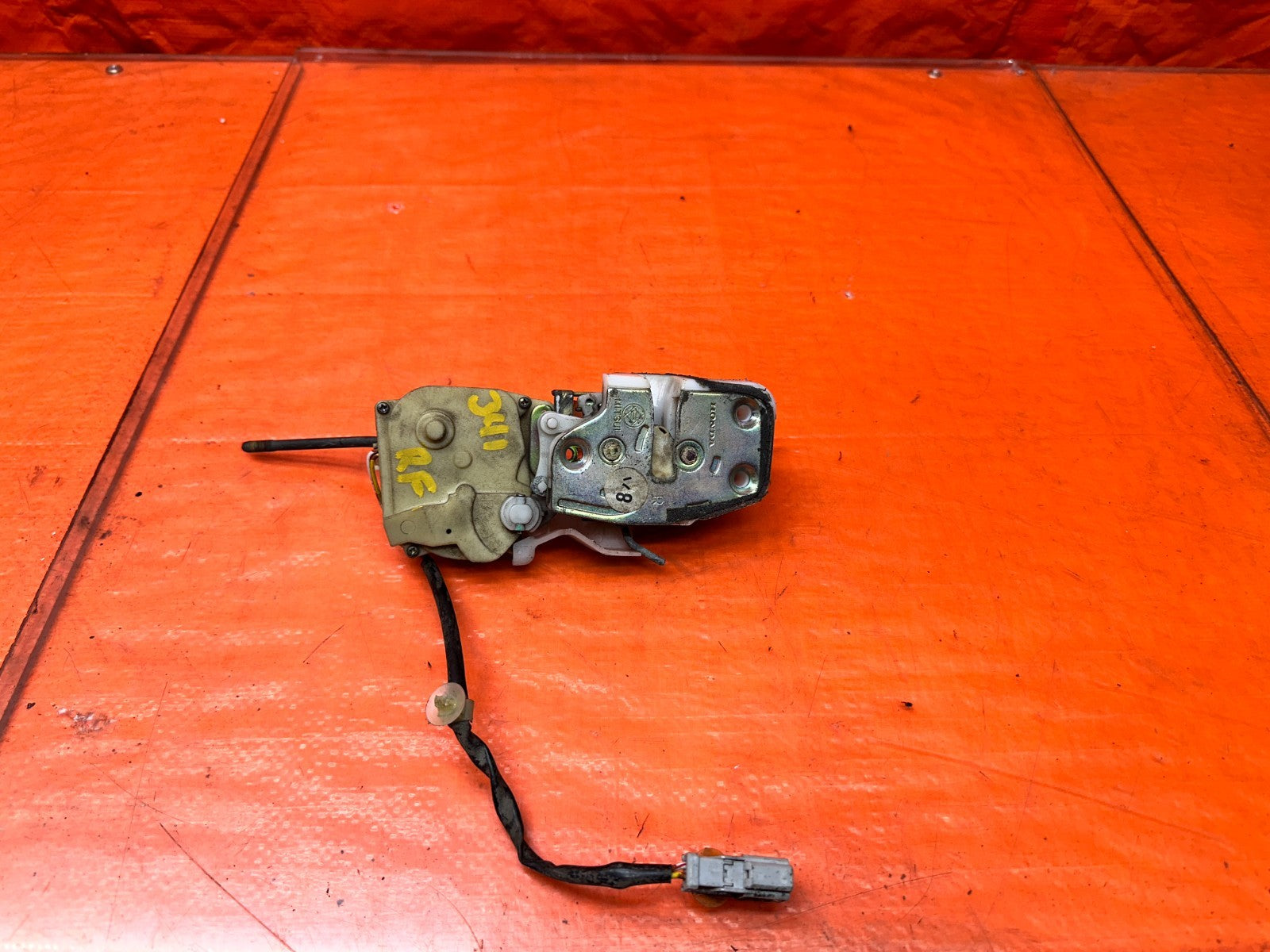 94-01 ACURA INTEGRA 4D RIGHT FRONT PASSENGER POWER DOOR LOCK ACTUATOR OEM #3410