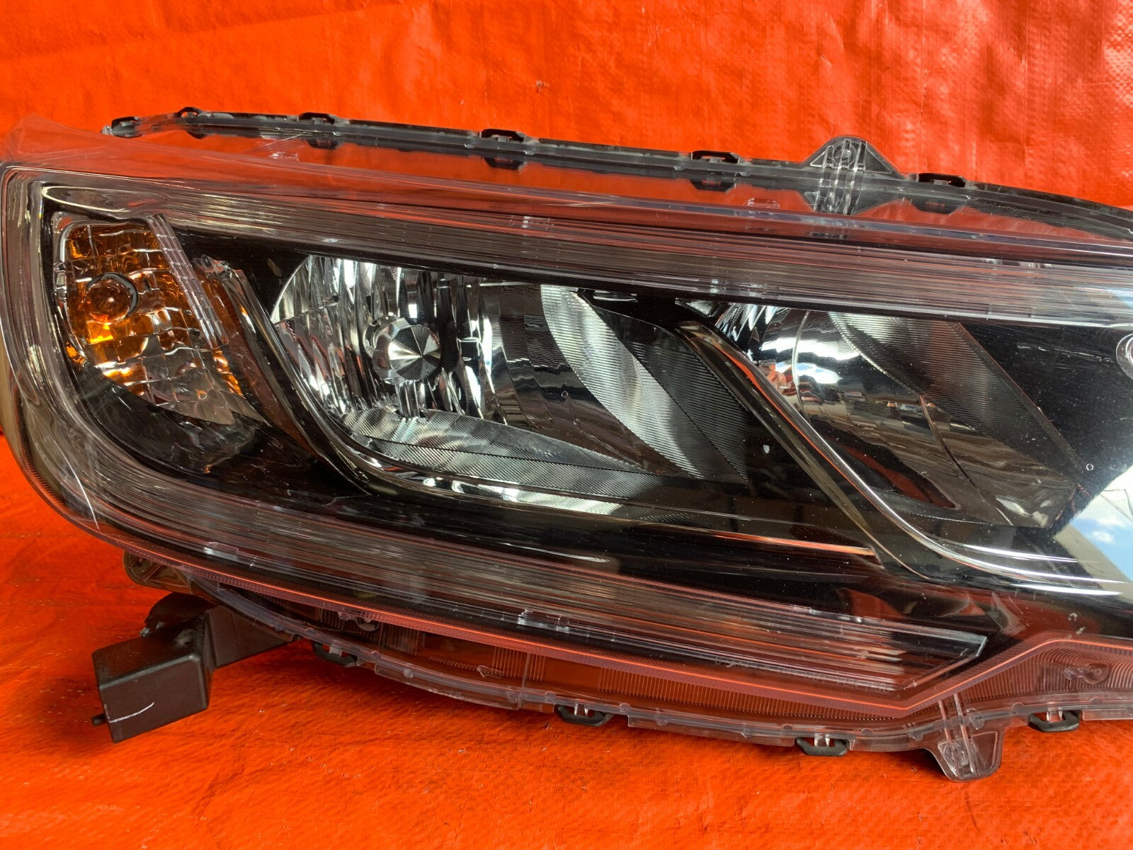 OEM 2016 16 HONDA CR V CRV PASSENGER RIGHT HEADLIGHT HEADLAMP   NON LED   HALO2