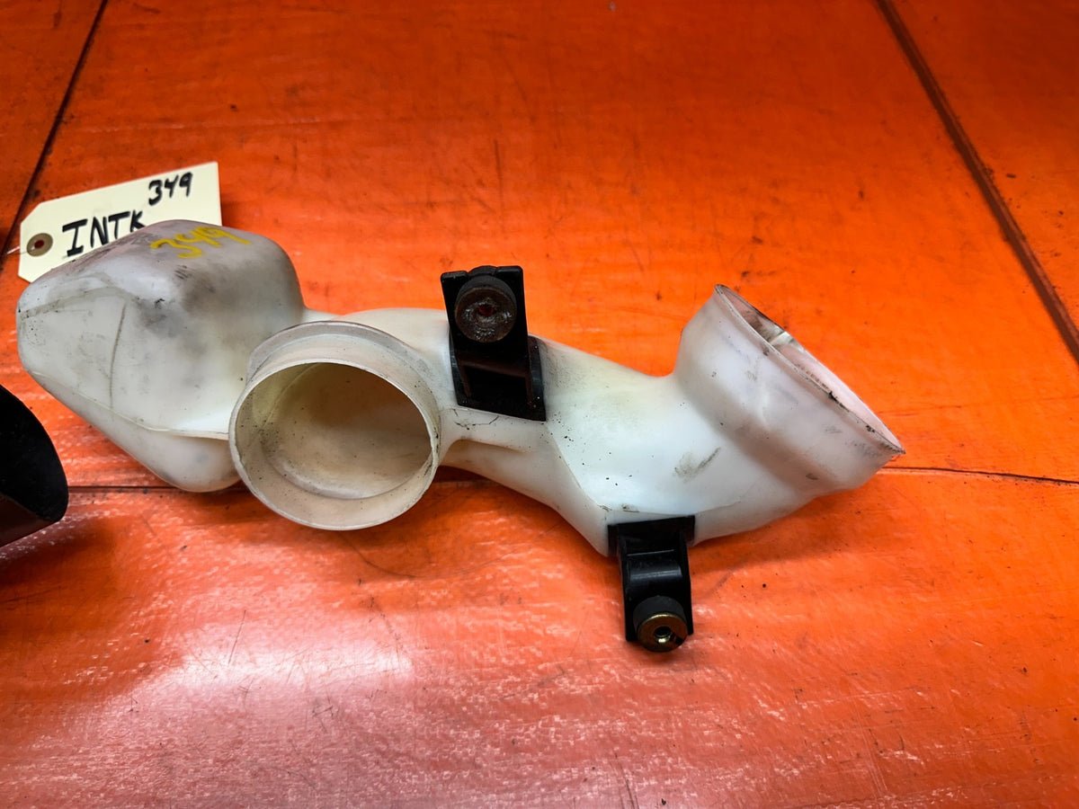 94-01 ACURA INTEGRA AIR INTAKE RESONATOR DUCT CHAMBER BOX OEM #3494