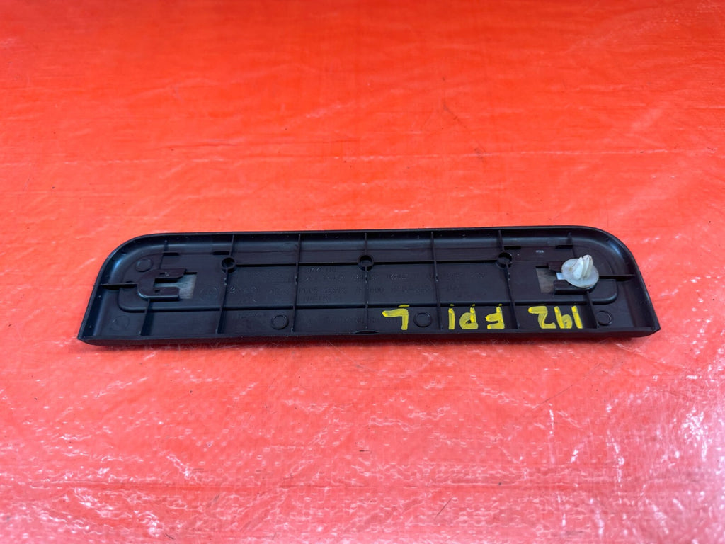 07 13 INFINITI G35 SEDAN REAR LEFT RIGHT FLOOR PILLAR DOOR SILL SCUFF PLATE 192 7